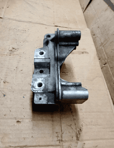 Łapa mocowanie silnika VW Golf IV 036199275R 2