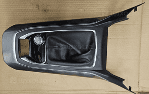 Peugeot 308 T9 panel środkowy mieszek zmiany biegów 1