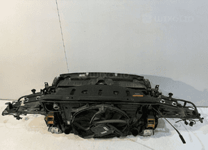 BMW 5 F10 / F11 Pas przedni kompletny - 13976 6