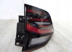 Lampa prawy tył Kia Sportage V 5 LED 92402R2100 3