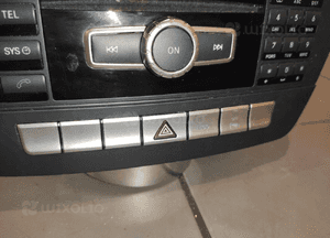 Mercedes W204 lift c-klasa radio cd nawigacja navi radioodtwarzacz stan bdb 6