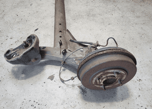 BELKA OŚ ZAWIESZENIE BĘBNY tył tylna Ford B-Max BMax 1,0 EcoBoost 4