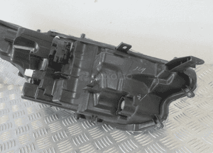 Lampa przednia przód lewa toyota yaris 4 iv full led 2019- 13
