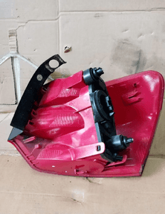 Lampa lewy tył tylna lewa Citroen C5 III Sedan 9681063880 4