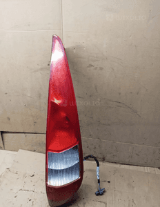 Lampa prawy tył tylna prawa Ford Mondeo MK3 Kombi 1S71-13404-C 4