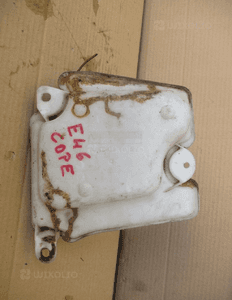 ZBIORNICZEK SPRYSKIWACZY BMW E46 COMPACT 7003353 2