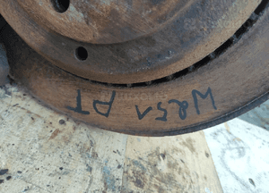 MERCEDES W251 ZWROTNICA PIASTA TARCZA ZACISK PRAWY LEWY TYŁ ORYG 15