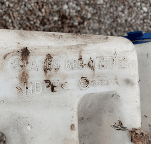 MERCEDES B 245 A169  zbiorniczek płynu spryskiwaczy pompka 5