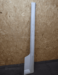 PRÓG LISTWA PROGOWA PRAWA AUDI TT RS 8S0853856C 1