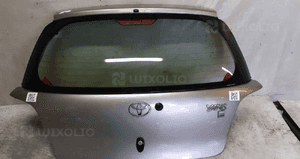 Klapa tył tylna bagażnika toyota yaris 1 i 1D2 złota piaskowa 1