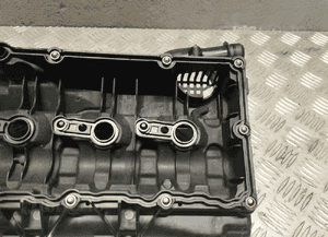 Bmw F10 F15 F25 F30 pokrywa zaworów 7812894 12