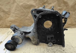 Łapa pompy wtryskowej opel zafira 55196092 2