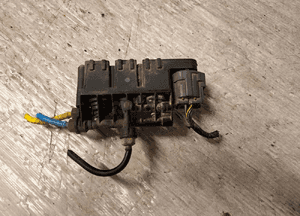 RANGE ROVER L322 ROZDZIELACZ ZAWÓR ZAWIESZENIA RVH500060 1