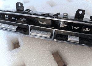 Panel klimatyzacji mercedes A2059054615 6