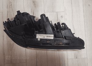 Lampa dynamic Xenon prawa BMW E65 E66 7164714 4