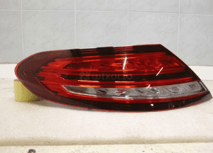 Mercedes W205 C205 205 coupe lampa lewy tył lewa usa 3