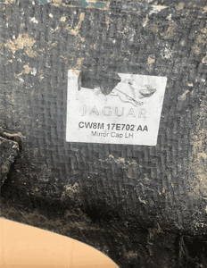 Nakładka obudowa lusterka karbon lewe CW8M-17E702 Jaguar XFR 2
