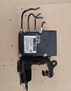 Pompa hamulcowa abs toyota auris i 1 0265231858 1