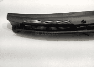 Podszybie górne plastik toyota yaris ii 2006-2012 europa 3