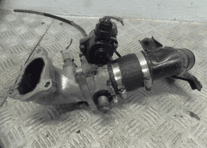 Przepustnica toyota corolla E12 lift 2.0 D4D 4