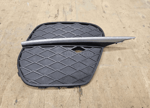 Kratka Zaslepka 7222860 Zderzaka Prawa Boczna Listwa Srebrna Oryginal BMW X5 E70 Lift LCI 2