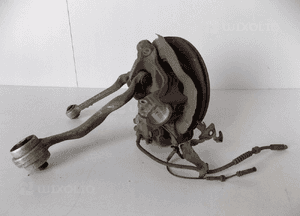 BMW 3 F3031 Zwrotnica Przednia - Prawa - 6448 6