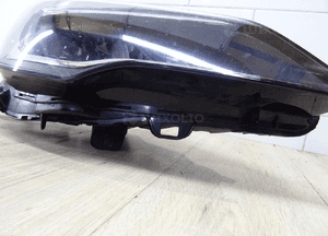 Opel astra v k lampa przod przednia prawa led 39158006 4287 5