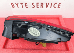 Skoda Enyaq IV LAMPA KLAPY PRAWA TYŁ LED 5LG945308C 5
