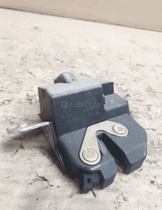 Zamek klapy tył opel corsa d meriva b nr 13317445 3