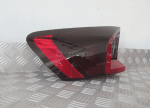 Lampa tylna tył lewa bmw X1 U11 led 2022 3