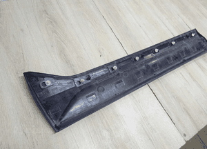 LISTWA DRZWI PRAWY PRZÓD VOLVO XC40 II 31448317 6