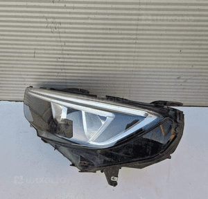 Opel insignia b ii 2017-LAMPA lewy przód uk 2