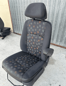 Mercedes 639 vito viano fotel przedni lewy prawy  podłokietnik zagłówek komfort 14