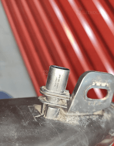 BMW F10 F01 N57 3.0D WLOT KANAŁ CHŁODZENIA TARCZ CZUJNIK PRAWY PRZÓD ORYG 9