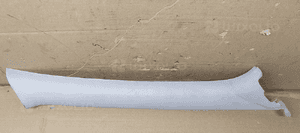 Osłona poszycie słupka prawy przód Citroen C5 III 4