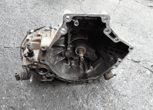 Mazda 323 323s  323f bj 98-03 2.0D Skrzynia Biegów 4