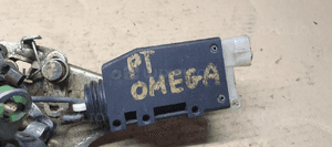Zamek prawy tył tylny prawy Opel Omega B 90493703 091774596 7