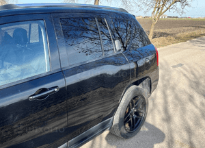Jeep compass i lift 11-16 drzwi lewe igły w kolor 9
