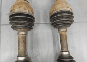 Jeep cherokee liberty kk 2.8CRD 07-12r. półoś przegub prawy przód bdb 6