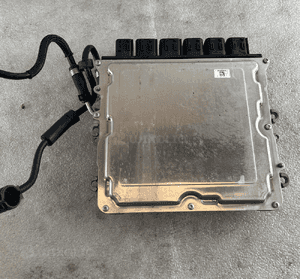 KOMPUTER SILNIKA BMW 5 G30 G31 7 G11 G12 8692962 2