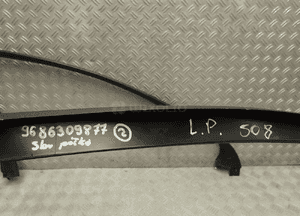 Ramka szyby lewy przód peugeot 508 9686309877 3