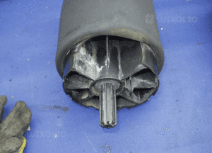 Poduszka tylna Land Rover Discovery Vogue Range 2