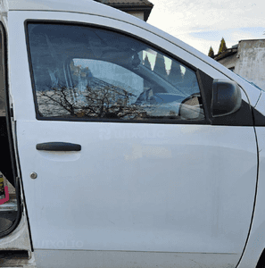 Dacia  Dokker drzwi przód przednie prawe lewe 2