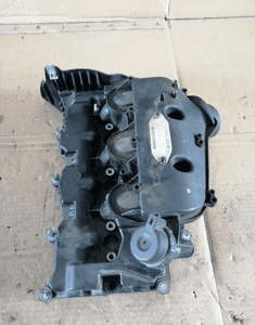 Pokrywa zaworow discovery 3 range rover 2.7TDV6