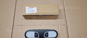 Lampka oświetlenie kabiny podsufitki Audi A6 C7 S-Line 4G0947111 2
