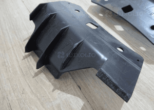 Tesla 3 mocowanie zderzaka PRAWE RH 1084170-00-B 2