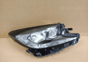 Lampa prawa prawy reflektor toyota aygo x led zwykła 22- 1
