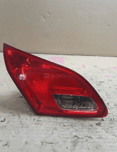 Lampa tylna lewa opel astra j 1