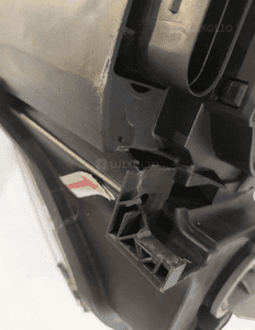 AUDI A4 B7 Lampa przednia H7 prawa - 14870 6