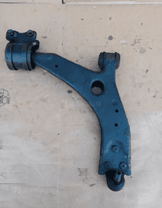 Wahacz prawy przód przedni Ford Focus MK2 1